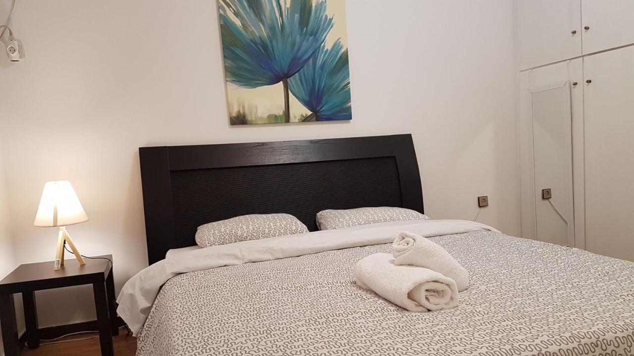Teal Apartment - Athens Center, 4 Bd, 2 Bath Buitenkant foto